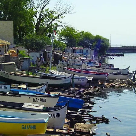 Guest house Vila Dionis Balchik