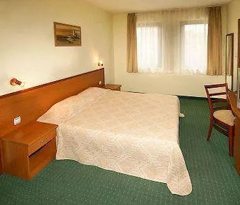 Vila Dionis Guest house 3*